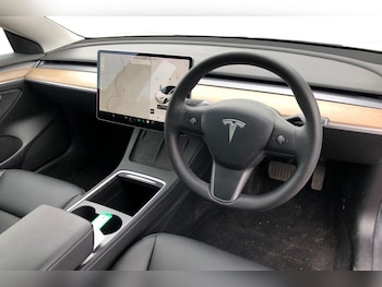 Used Tesla Model 3 2021 for sale - 76164750: Photo 3