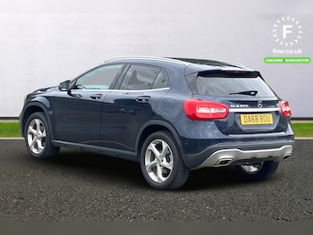 Used Mercedes-Benz GLA 2018 for sale - 76133666: Photo 2