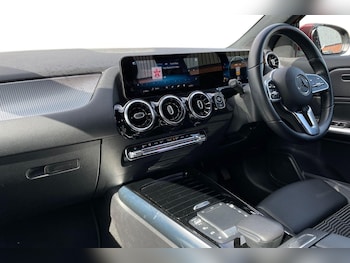 Used Mercedes-Benz GLA 2022 for sale - 79438883: Photo