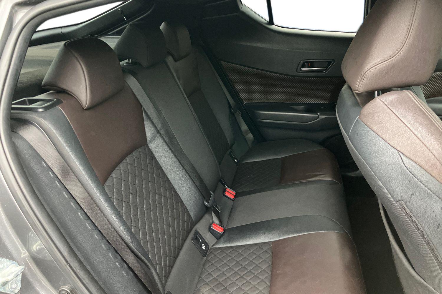 Used Toyota C-HR 2018 for sale - 77327341: Photo 25