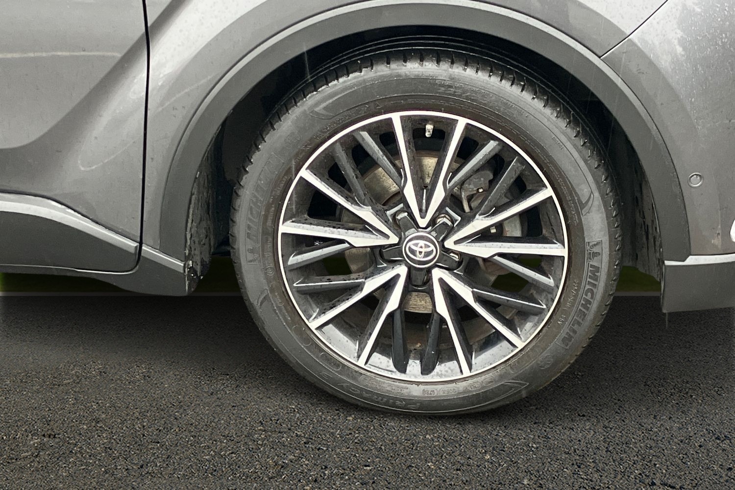 Used Toyota C-HR 2018 for sale - 77327341: Photo 27