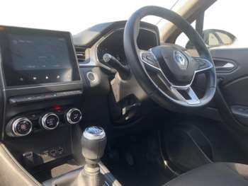 Used Renault Captur 2021 for sale - 74252204: Photo