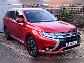 Mitsubishi - Outlander
