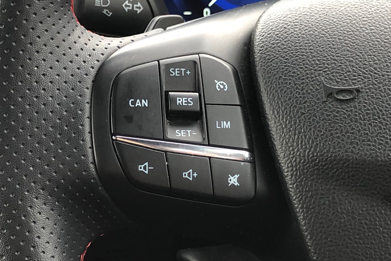 Used Ford Focus 2022 for sale - 75908956: Photo 6