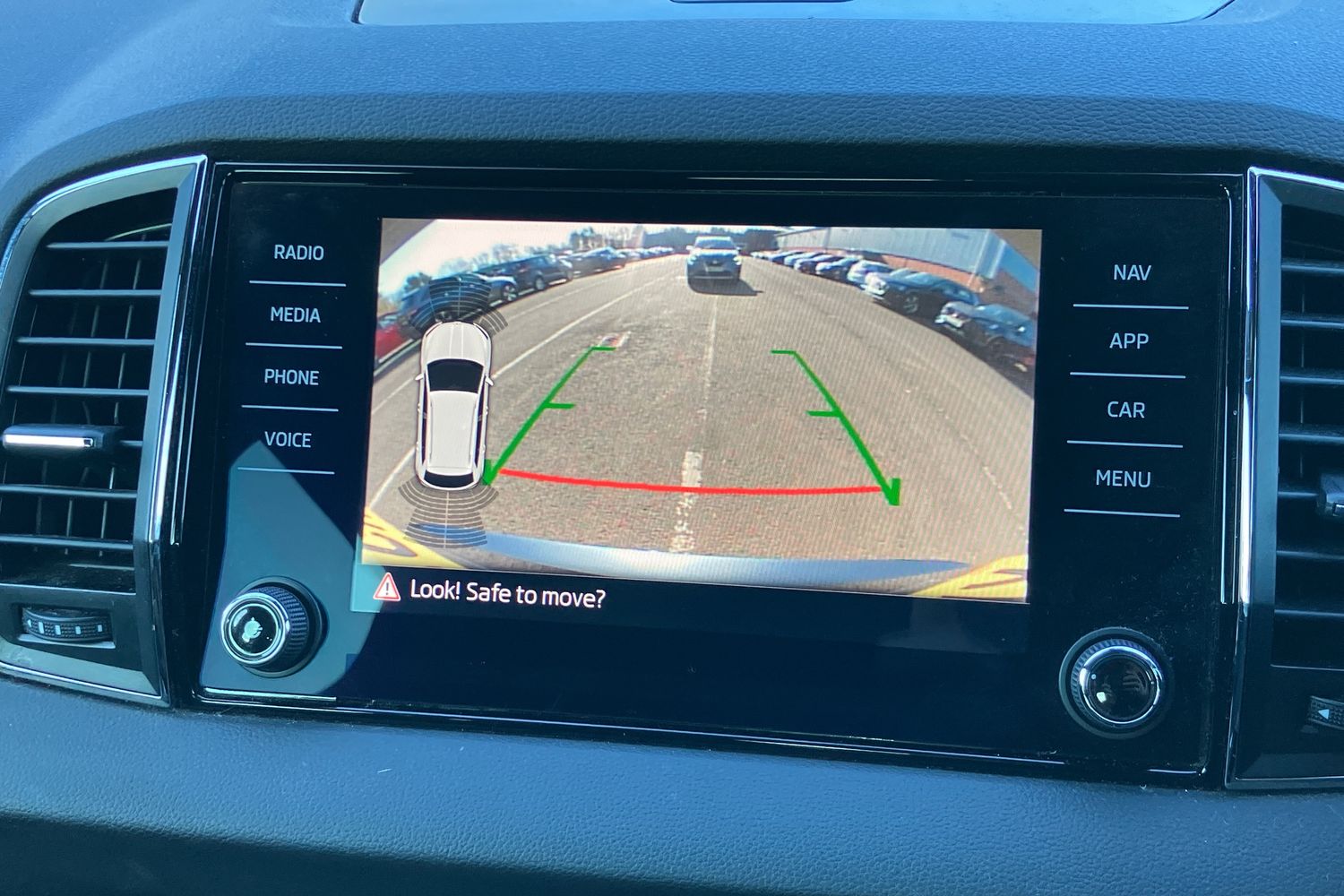 Used Skoda Karoq 2020 for sale - 77429514: Photo 11