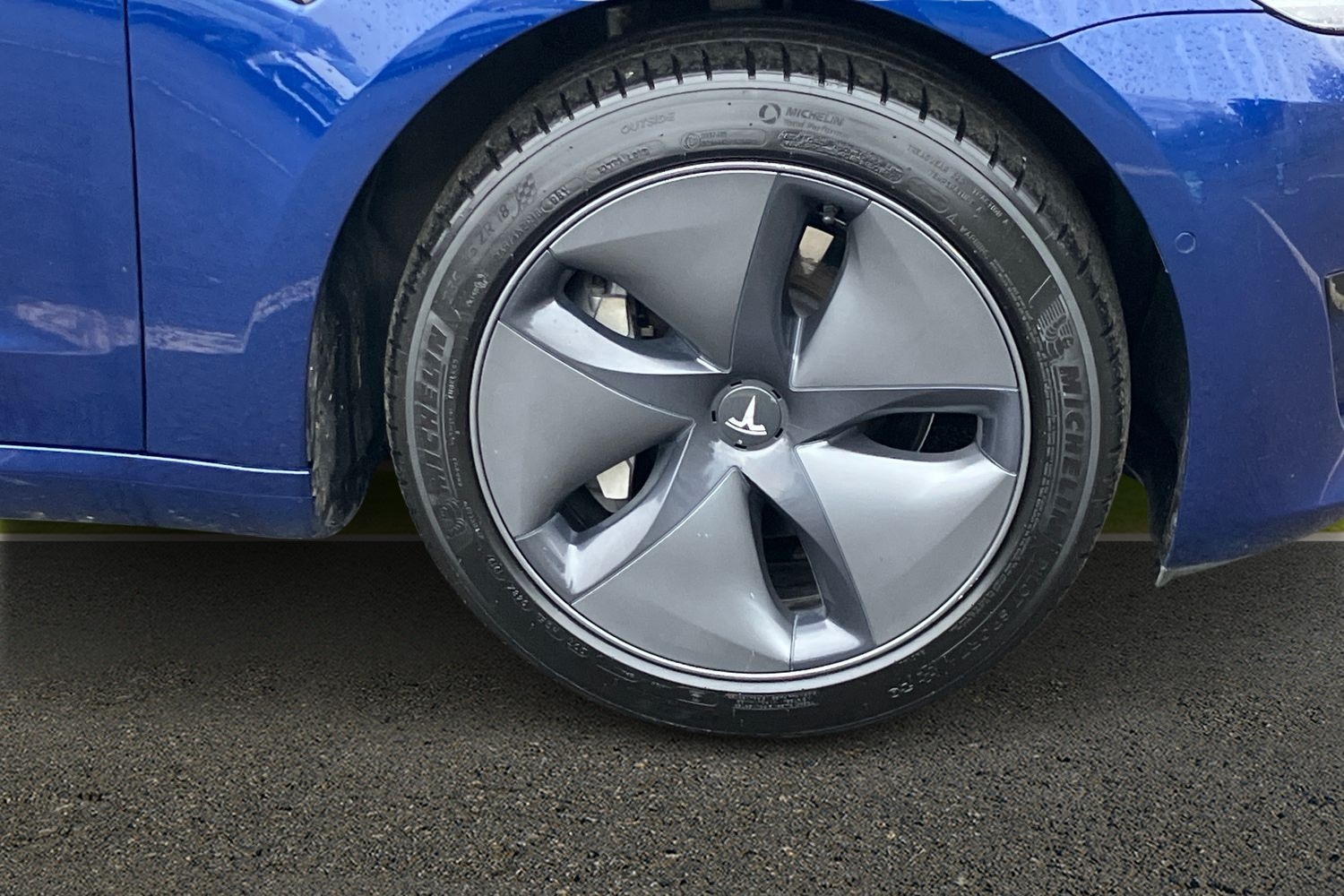 Used Tesla Model 3 2019 for sale - 77649419: Photo 19