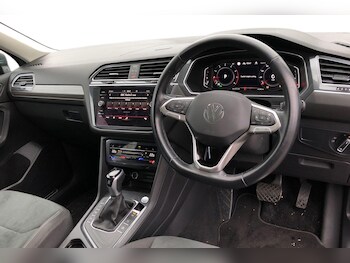 Used Volkswagen Tiguan Allspace 2022 for sale - 76541073: Photo
