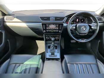 Used Skoda Superb 2021 for sale - 79680541: Photo