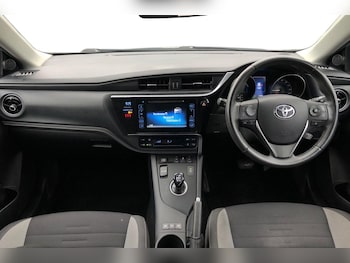 Used Toyota Auris 2017 for sale - 76836279: Photo