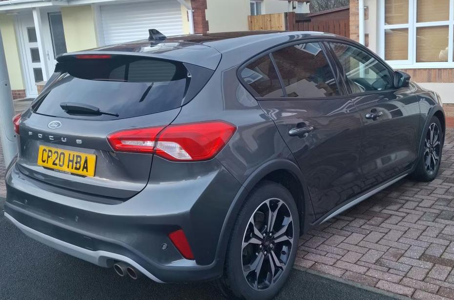 Used Ford Focus 2020 for sale - 77451024: Photo 2