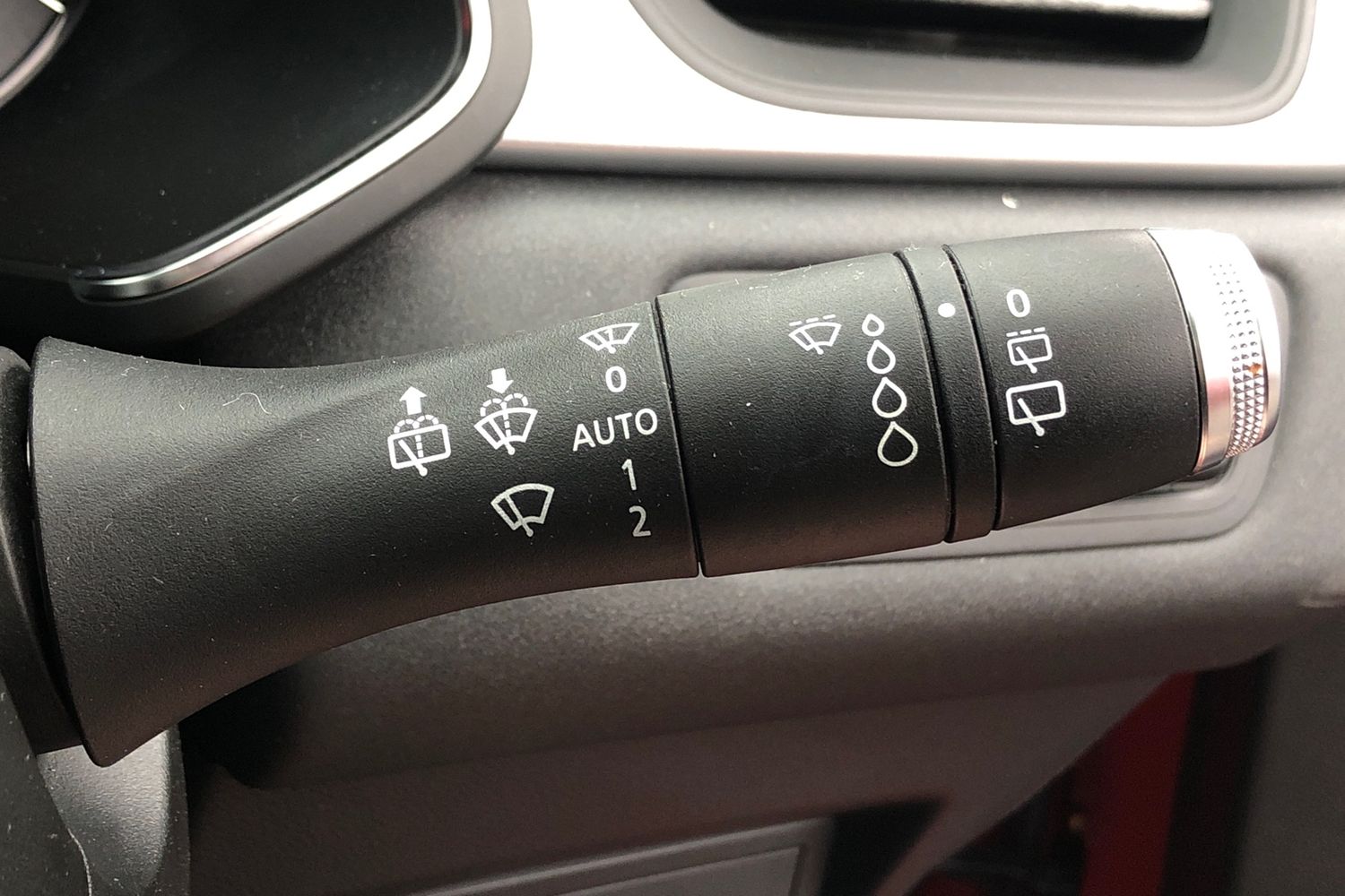 Used Renault Captur 2021 for sale - 76292492: Photo 8