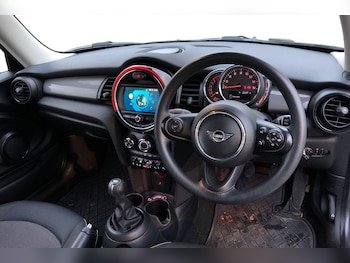 Used MINI Hatch 2020 for sale - 77527341: Photo