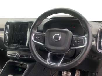 Used Volvo XC40 2021 for sale - 75038591: Photo