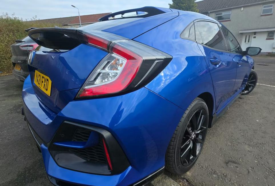 Used Honda Civic 2021 for sale - 77680064: Photo 2