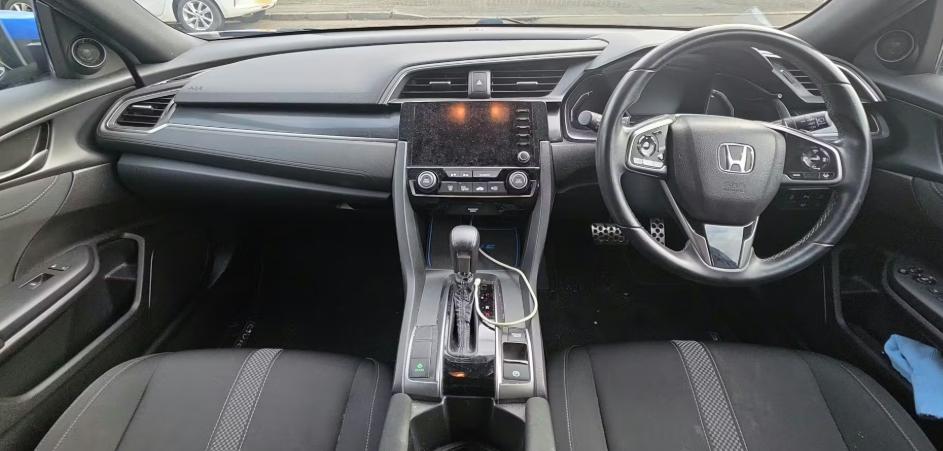 Used Honda Civic 2021 for sale - 77680064: Photo 3