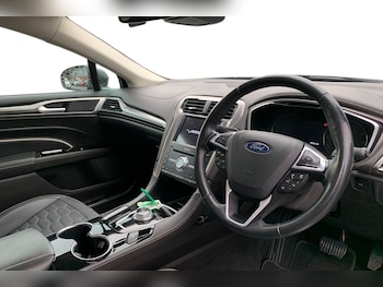 Used Ford Mondeo 2019 for sale - 76535181: Photo