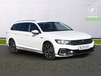 Used Volkswagen Passat 2021 for sale - 78909323: Photo