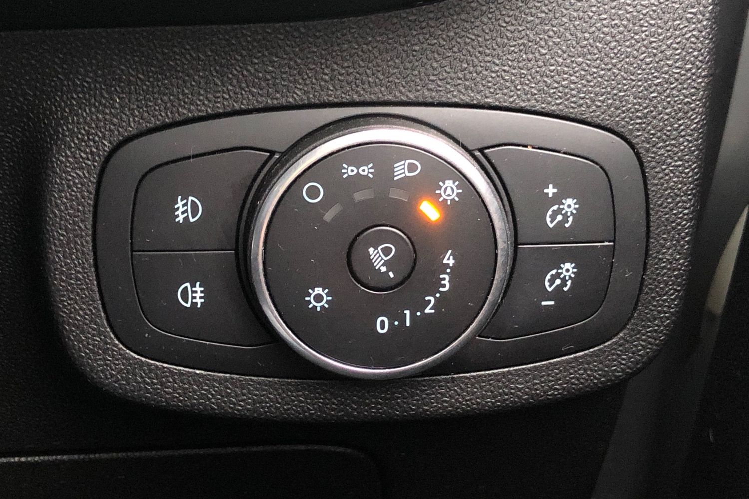 Used Ford Fiesta 2018 for sale - 77527797: Photo 15