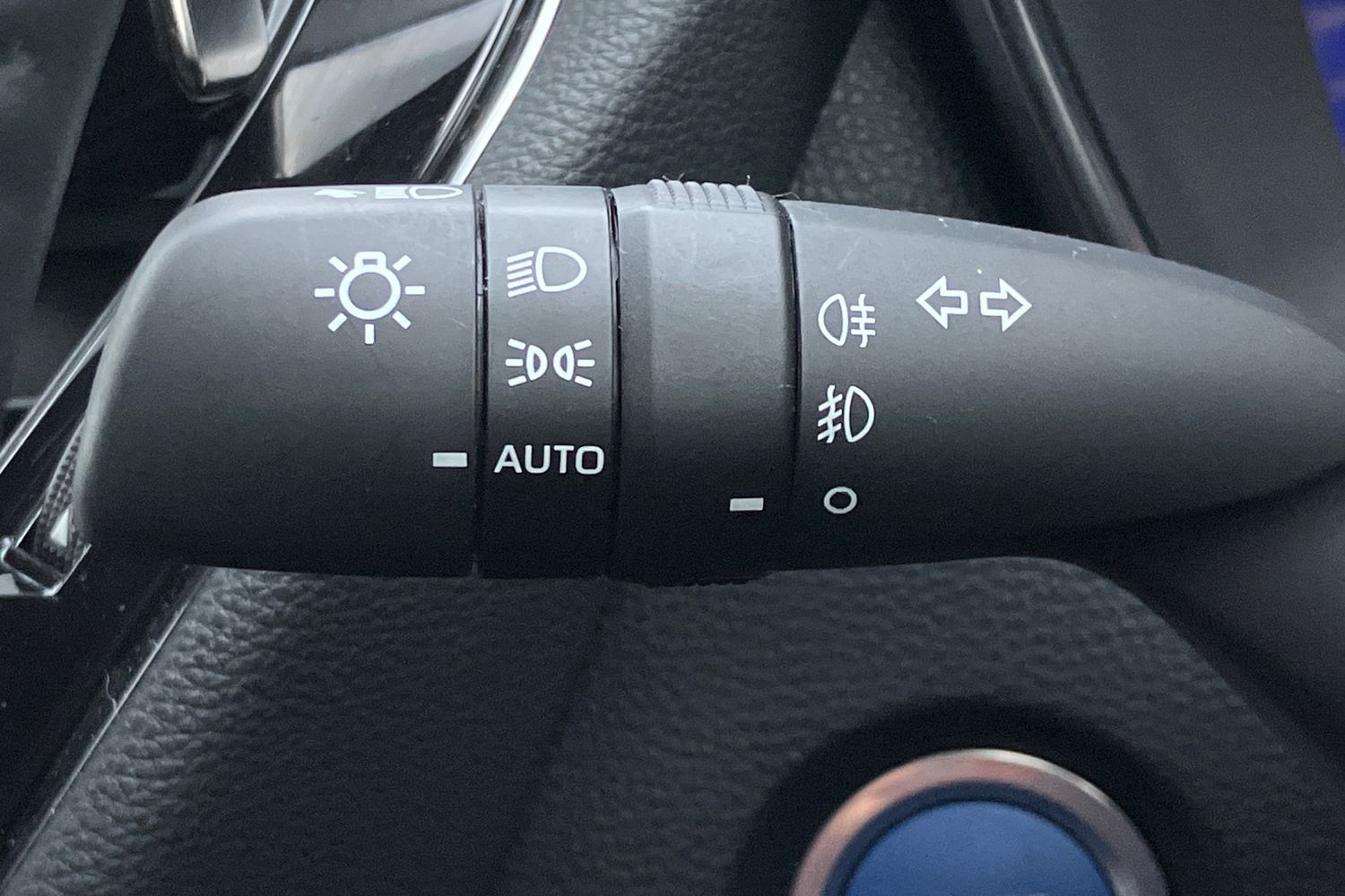 Used Suzuki Swace 2022 for sale - 76264101: Photo 14