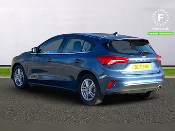 Used Ford Focus 2021 for sale - 76030530: Photo 2