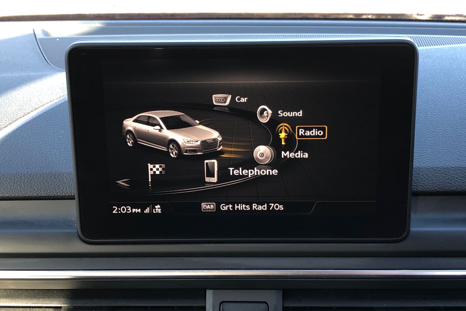 Used Audi A4 2017 for sale - 76435867: Photo 7