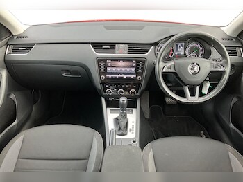 Used Skoda Octavia 2019 for sale - 77515050: Photo