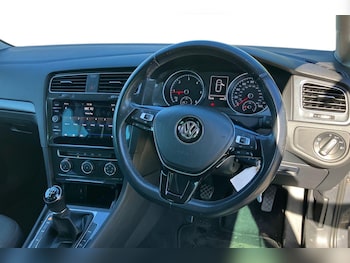 Used Volkswagen Golf 2019 for sale - 76027154: Photo 3