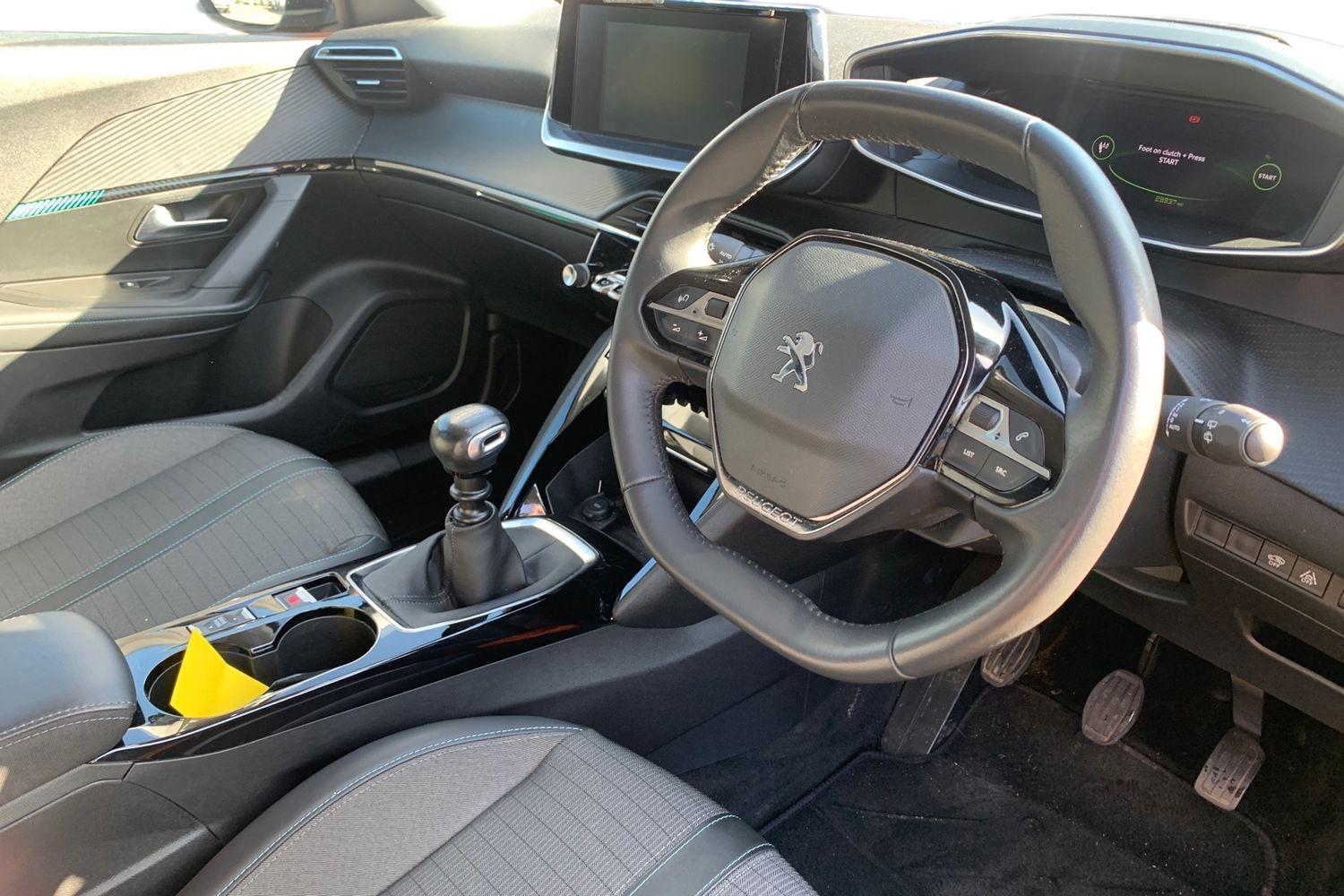 Used Peugeot 2008 2021 for sale - 77914220: Photo 3