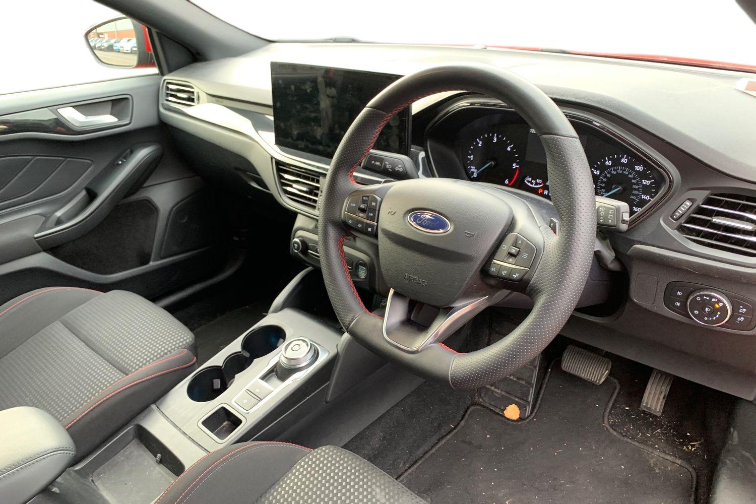 Used Ford Focus 2022 for sale - 76488389: Photo 3
