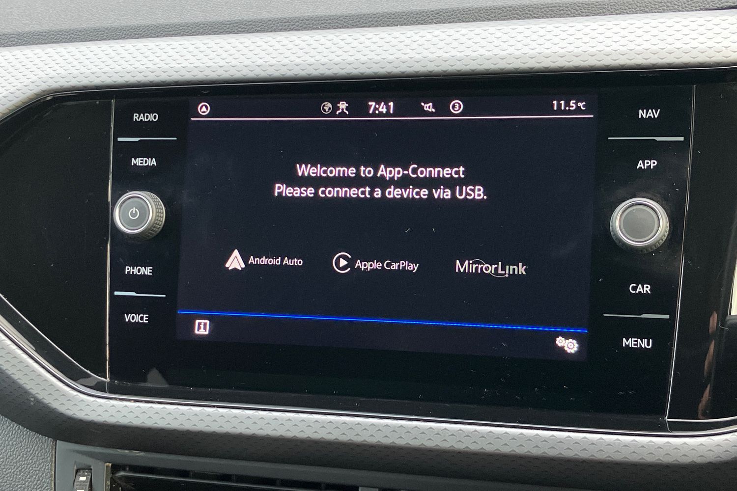 Used Volkswagen T-Cross 2021 for sale - 77294435: Photo 9