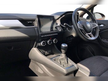 Used Renault Captur 2022 for sale - 75421934: Photo
