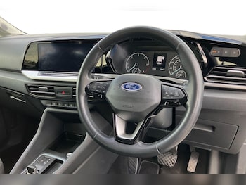 Used Ford Tourneo Connect 2023 for sale - 76884261: Photo