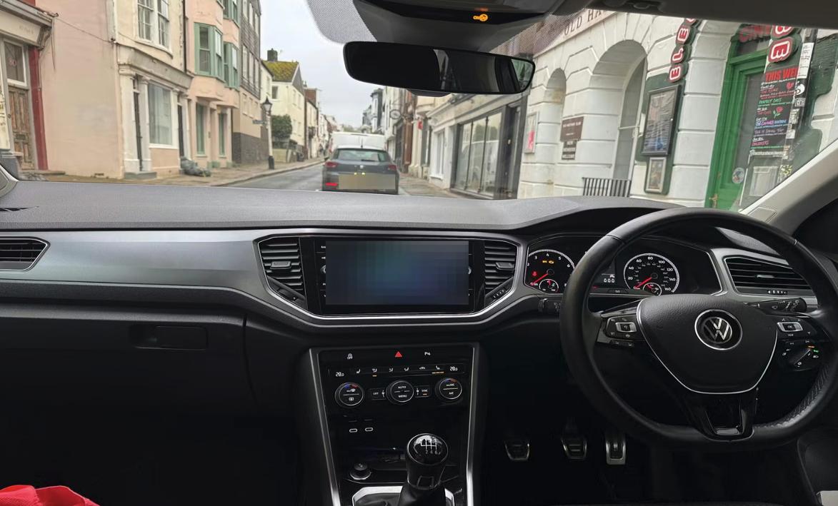 Used Volkswagen T-Roc 2021 for sale - 77415172: Photo 3