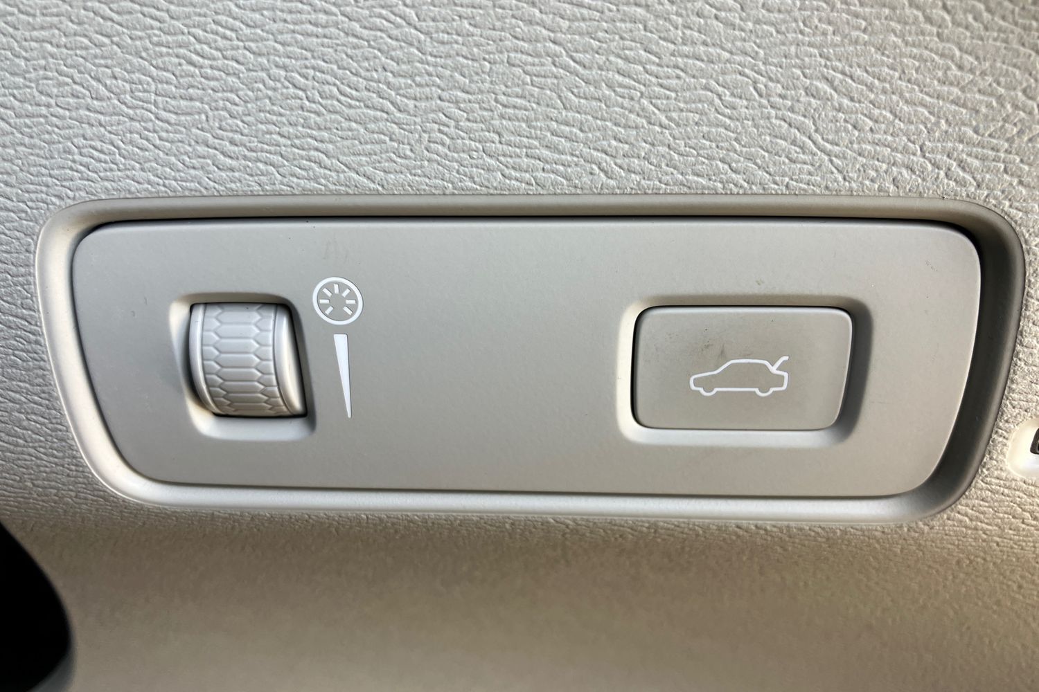 Used Volvo XC40 2020 for sale - 77680063: Photo 22