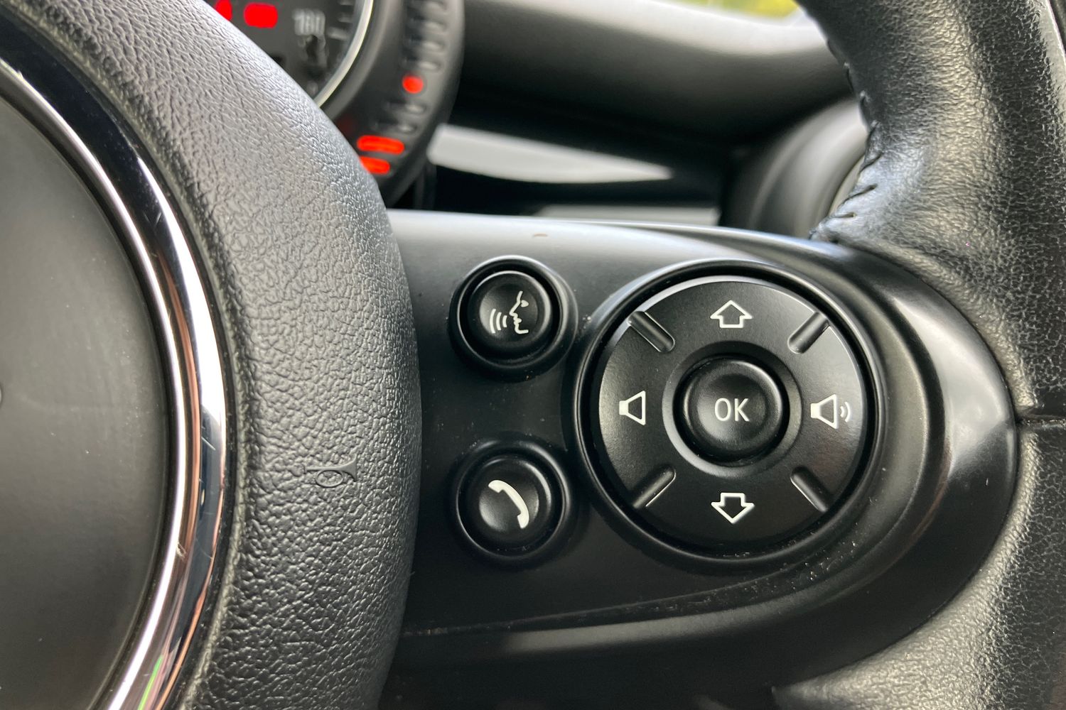 Used MINI Convertible 2016 for sale - 75639323: Photo 14