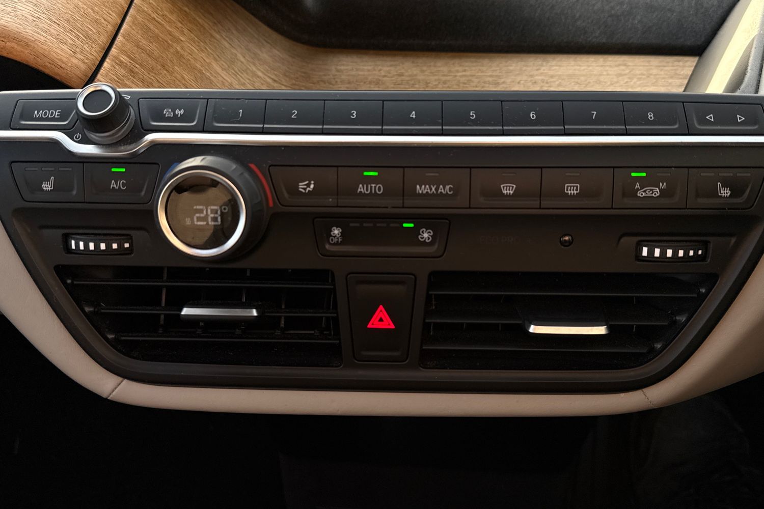 Used BMW i3 2018 for sale - 77128753: Photo 11