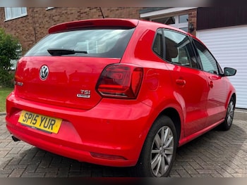 Used Volkswagen Polo 2015 for sale - 78961347: Photo