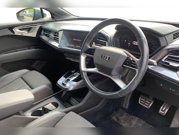 Used Audi Q4 e-tron 2021 for sale - 78484950: Photo