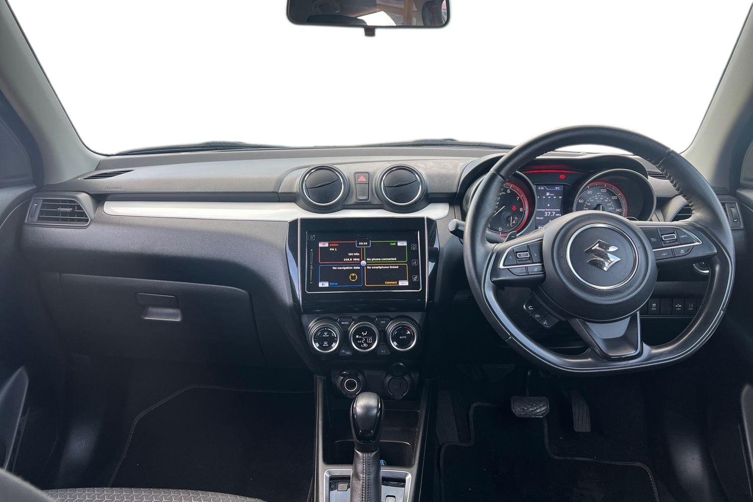 Used Suzuki Swift 2018 for sale - 77502205: Photo 3