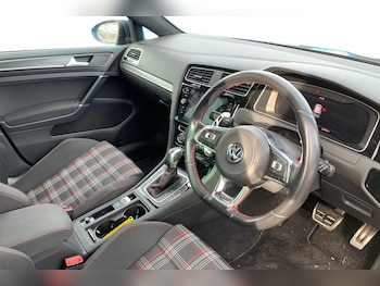 Used Volkswagen Golf 2019 for sale - 77571040: Photo