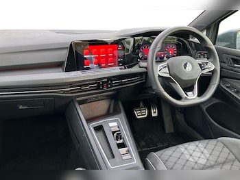 Used Volkswagen Golf 2021 for sale - 76442633: Photo