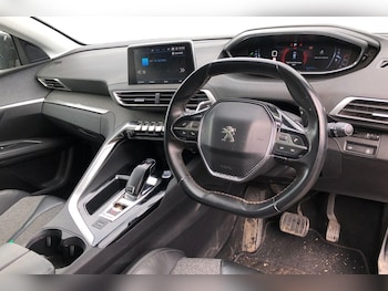 Used Peugeot 5008 2018 for sale - 78961460: Photo