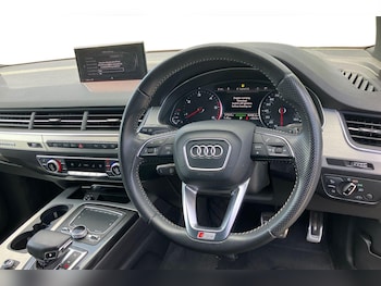 Used Audi Q7 2018 for sale - 75825265: Photo