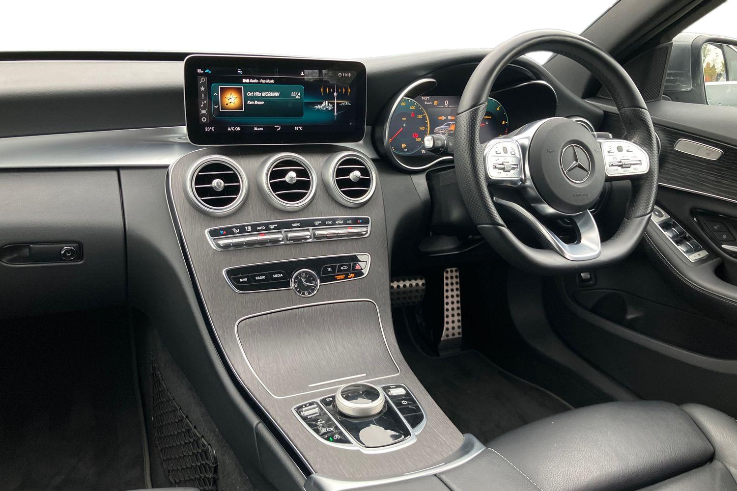 Used Mercedes-Benz C Class 2021 for sale - 76637088: Photo 4