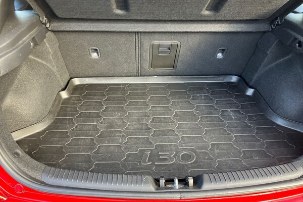 Used Hyundai i30 2017 for sale - 75983470: Photo 19