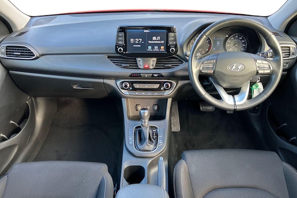 Used Hyundai i30 2017 for sale - 75983470: Photo 3