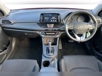 Used Hyundai i30 2017 for sale - 75983470: Photo 3