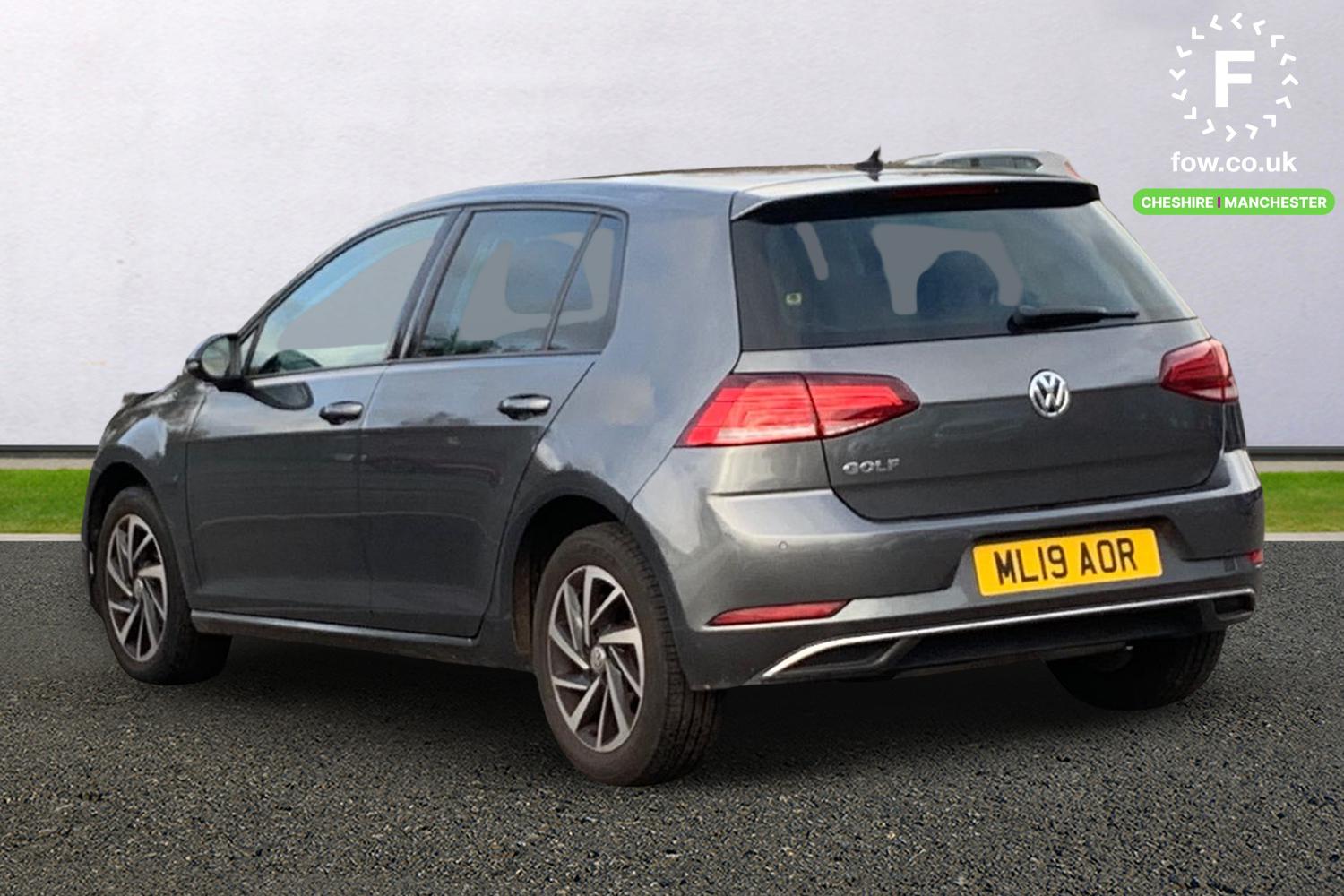 Used Volkswagen Golf 2019 for sale - 76461047: Photo 2