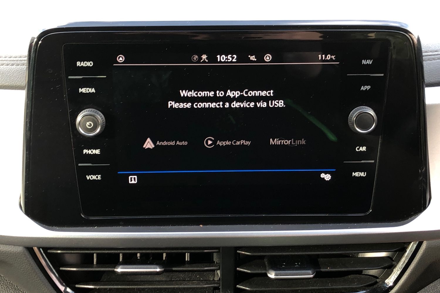 Used Volkswagen T-Roc 2022 for sale - 76006876: Photo 7