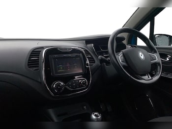 Used Renault Captur 2017 for sale - 78927204: Photo